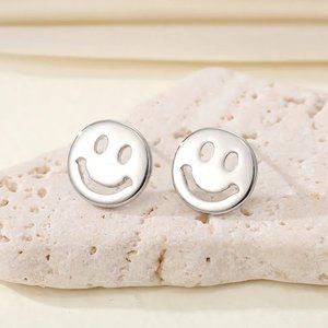 Cute Silver Happy Smiley Face Unisex Stud Earrings NEW
